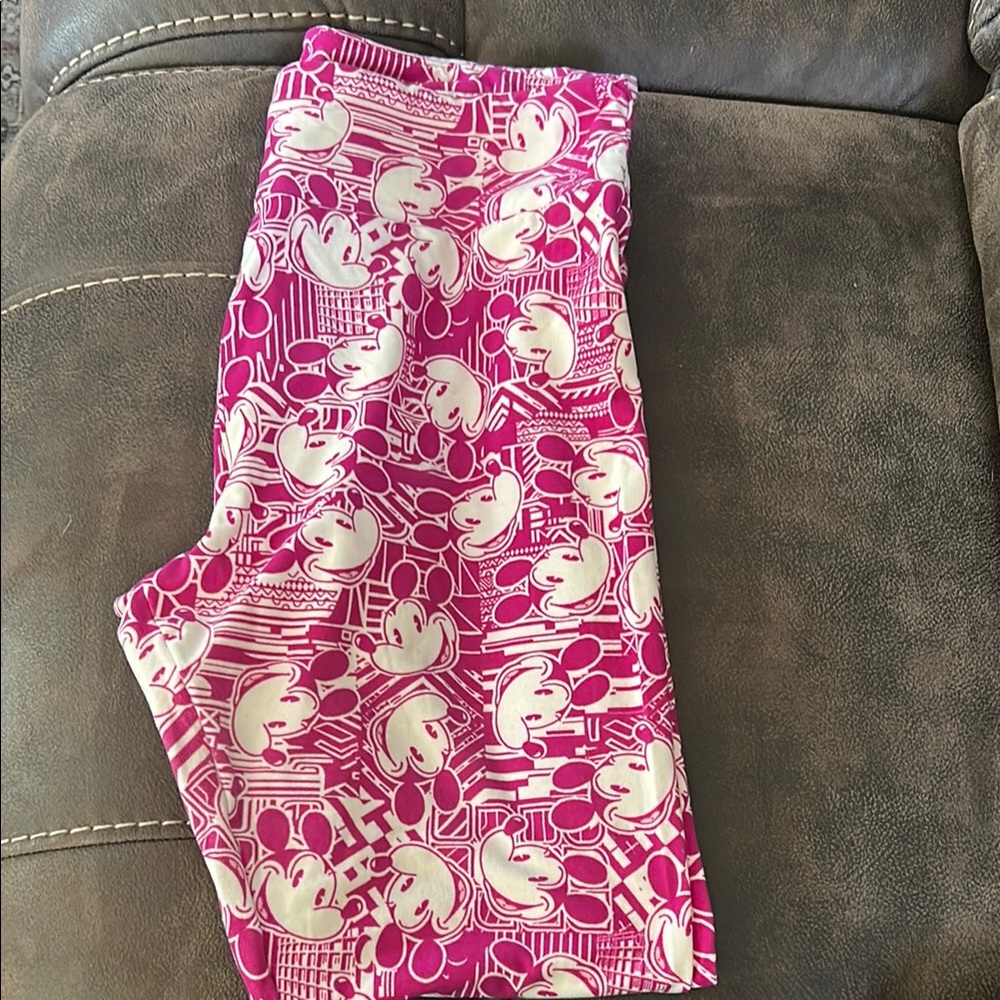 LuLaRoe Pink and White Tropical Print Leggings